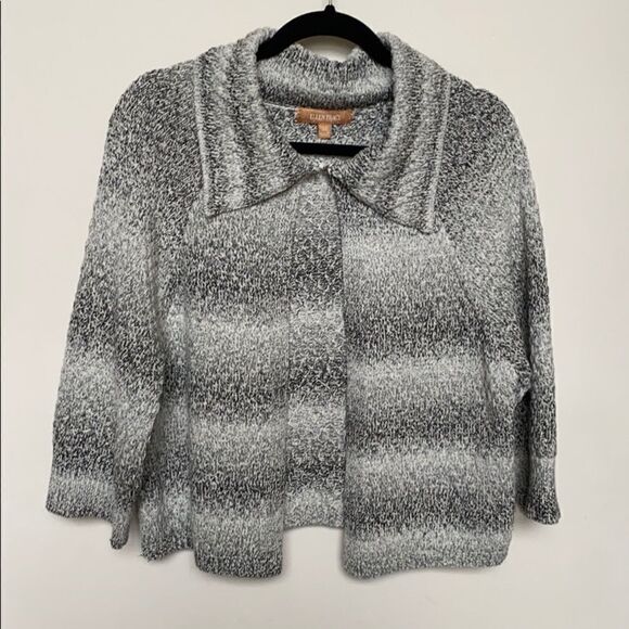 Ellen Tracy Black and White Tweed Cardigan Sweater Size Medium - Picture 7 of 11